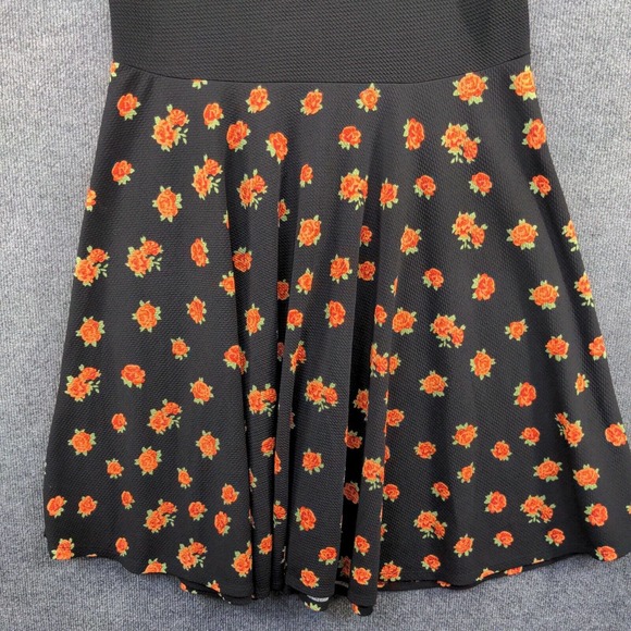 LuLaRoe Women's A-Line Dress Black 3XL Short Sleeve Floral Print Scoop Neck - Picture 4 of 12